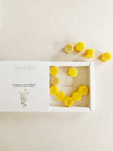 Load image into Gallery viewer, Fondants à la cire d'abeille – Balade en forêt - millimetres.be