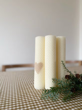 Załaduj obraz do przeglądarki galerii, Bougie de l’Avent – avec ou sans petit cœur