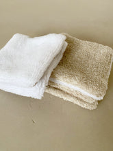 Charger l'image dans la galerie, Lot de 5 lingettes démaquillantes en lin avec pochette - millimetres.be