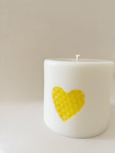 Charger l'image dans la galerie, Petite Bougie Tendresse - millimetres.be