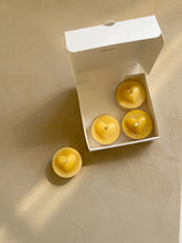 Load image into Gallery viewer, Petites bougies naturelle - chaleur de la ruche - millimetres.be
