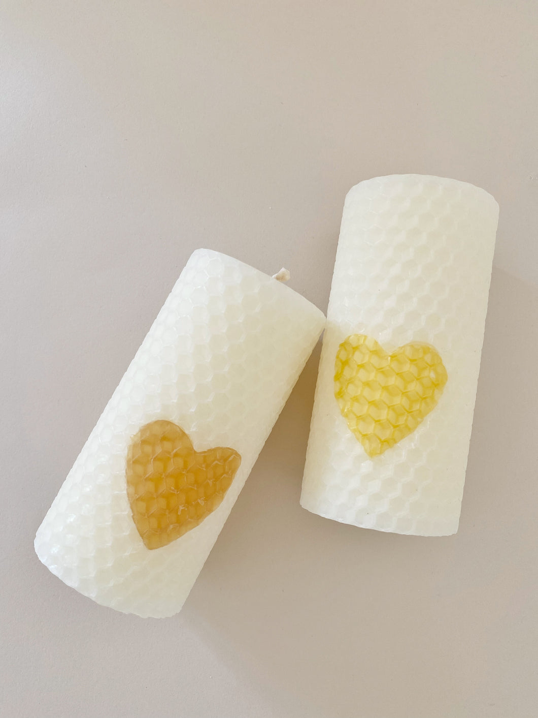 Lot de 4 Bougies  en cire d'abeille blanchie L’Âme Dorée - millimetres.be