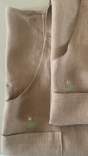 Load and play video in Gallery viewer, Japanese style linen apron Bark
