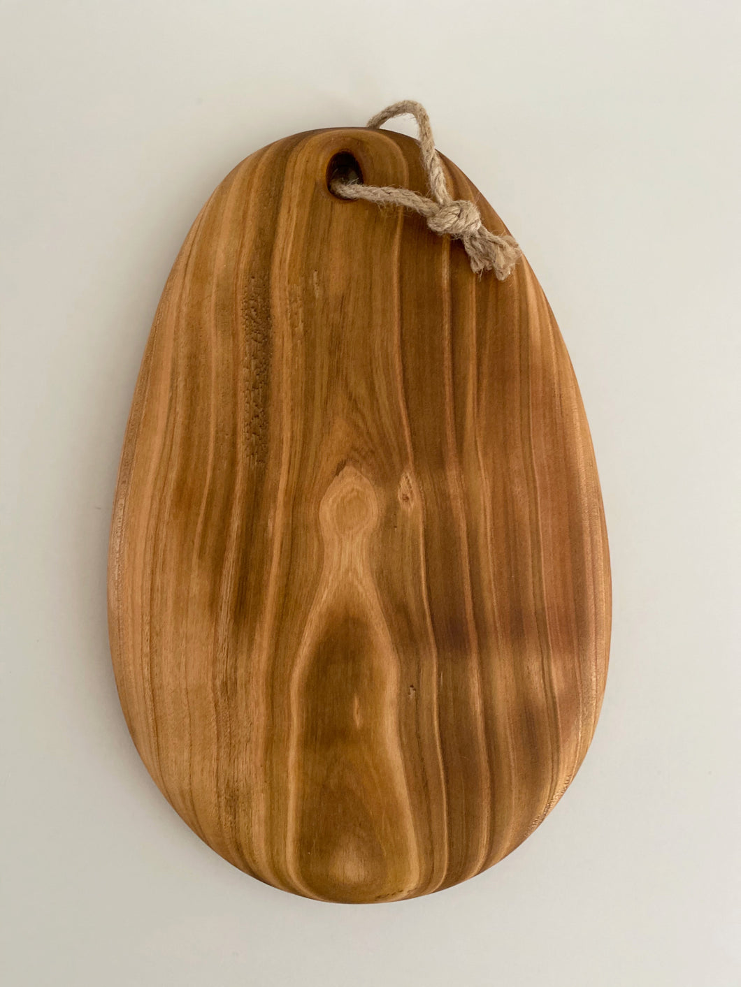Elm cutting/presentation board
